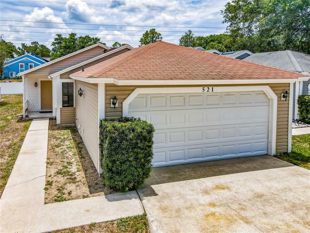 Property Photo:  521 Portland Circle  FL 32703 