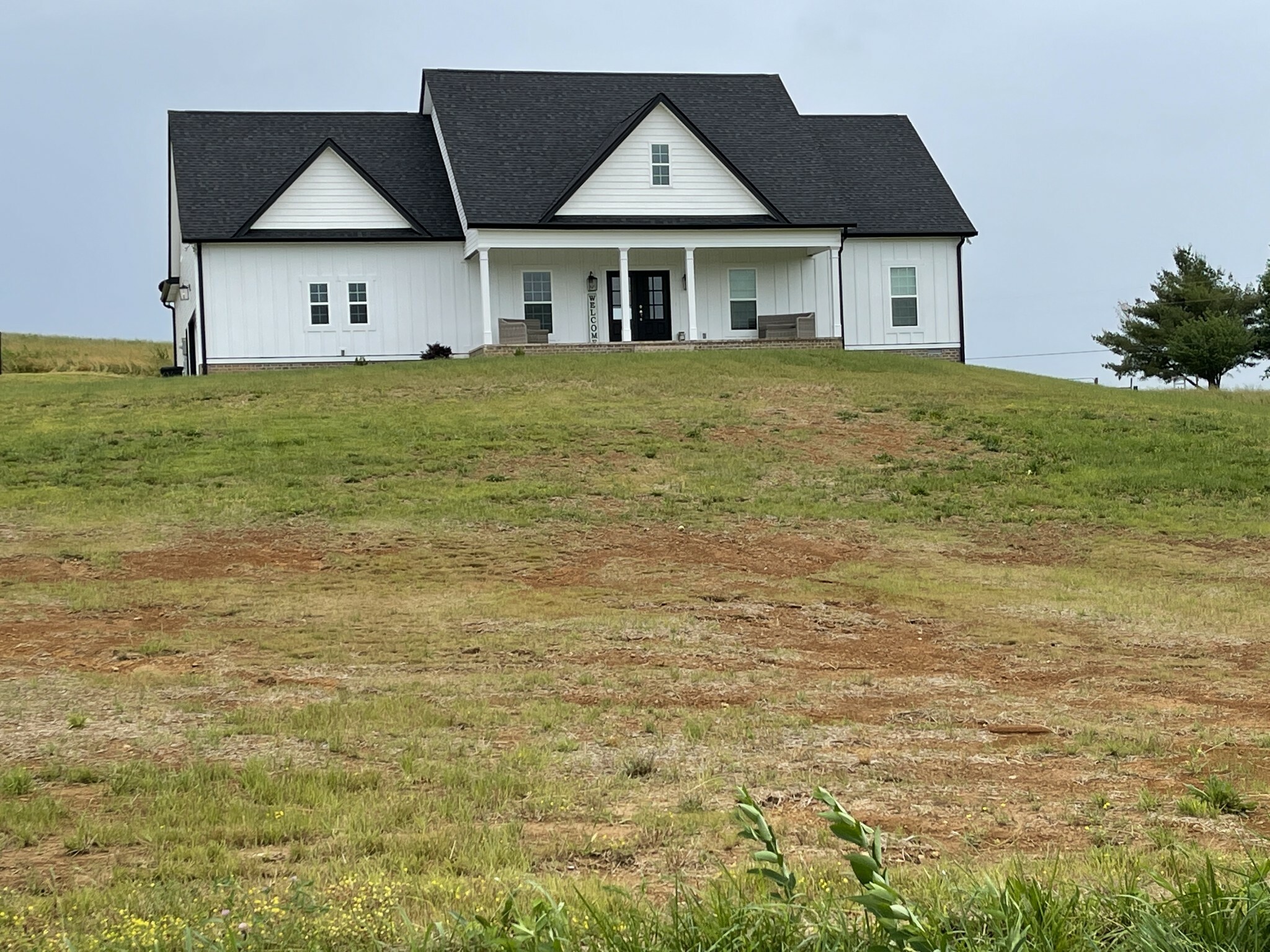 Property Photo:  765 Walker Rd  TN 37183 