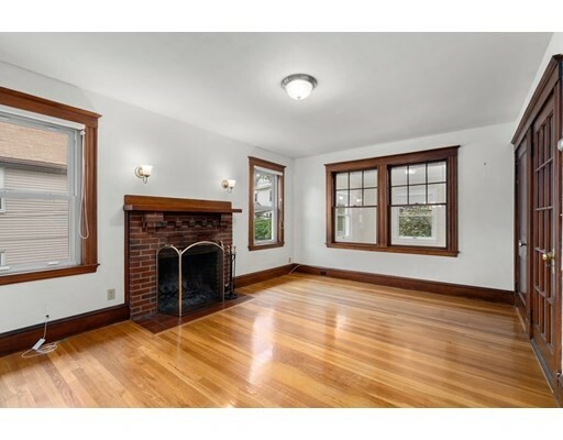 Property Photo:  15 Bartlett Avenue 15  MA 02478 