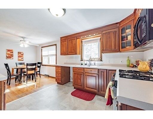 Property Photo: 256 Westwood Ave MA 01028