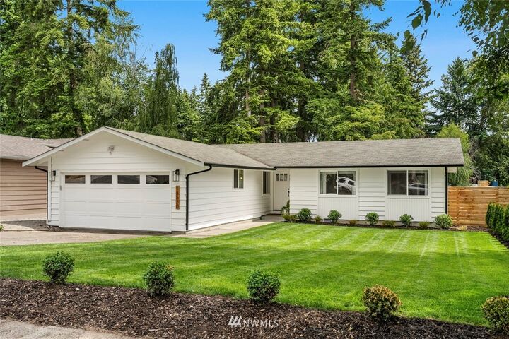 Property Photo:  13530 121st Avenue NE  WA 98034 