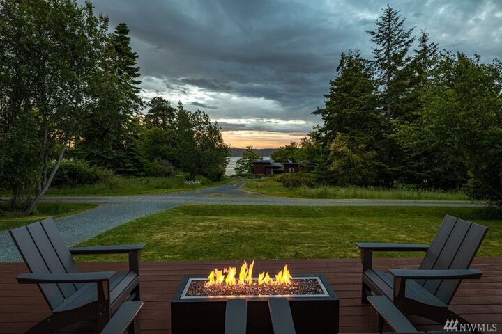 Property Photo:  2345 North Bluff Rd  WA 98253 