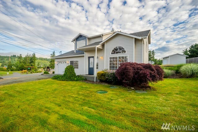 Property Photo:  235 Loch Lane  WA 98282 