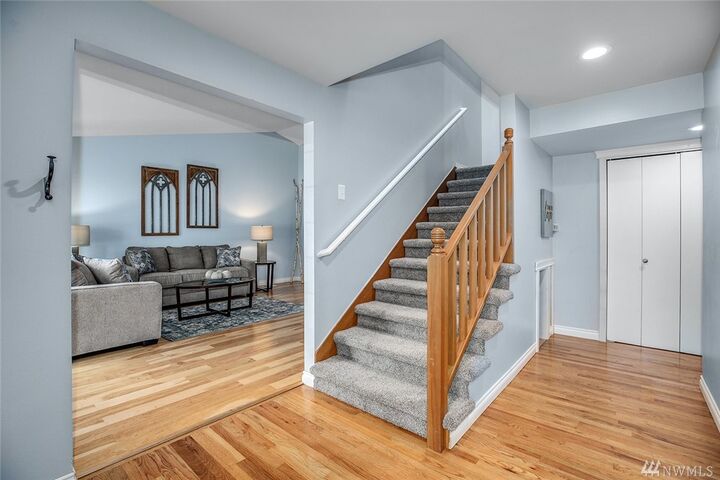 Property Photo: 19335 133rd Place SE WA 98058