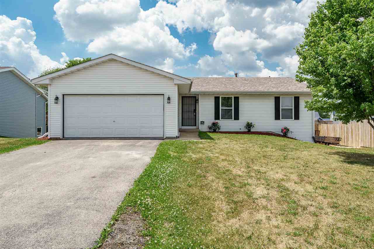 Property Photo:  4303 Clearfield Avenue  IL 61109 