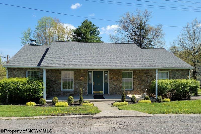 Property Photo:  909 Cottonwood Street  WV 26505 