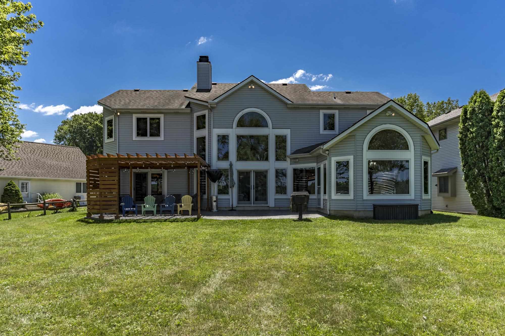 Property Photo: 1685 E 765 S IN 46795