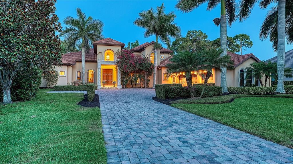 Property Photo: 458 E Macewen Drive FL 34229