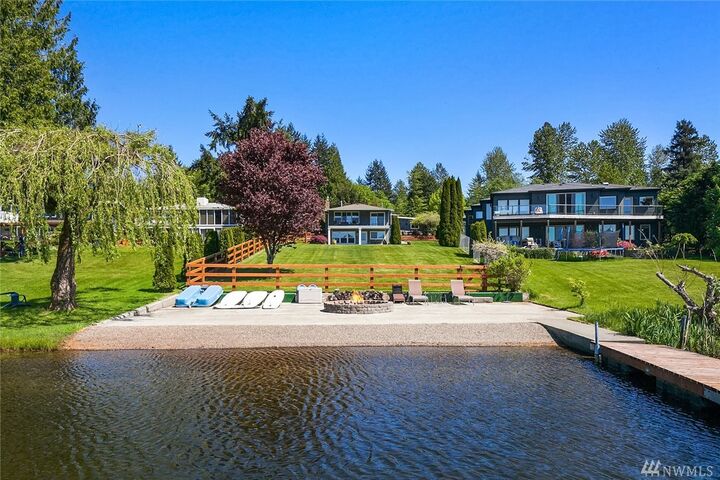 17858 SE 196th Dr  Renton WA 98058 photo