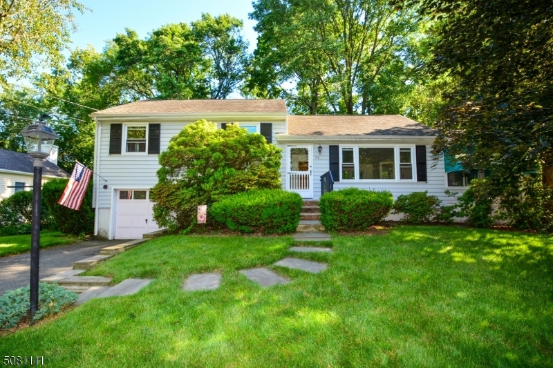 Property Photo:  53 Fairchild Pl  NJ 07981 