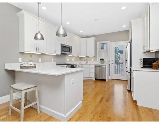 Property Photo:  25 Cherry Street 4  MA 01923 