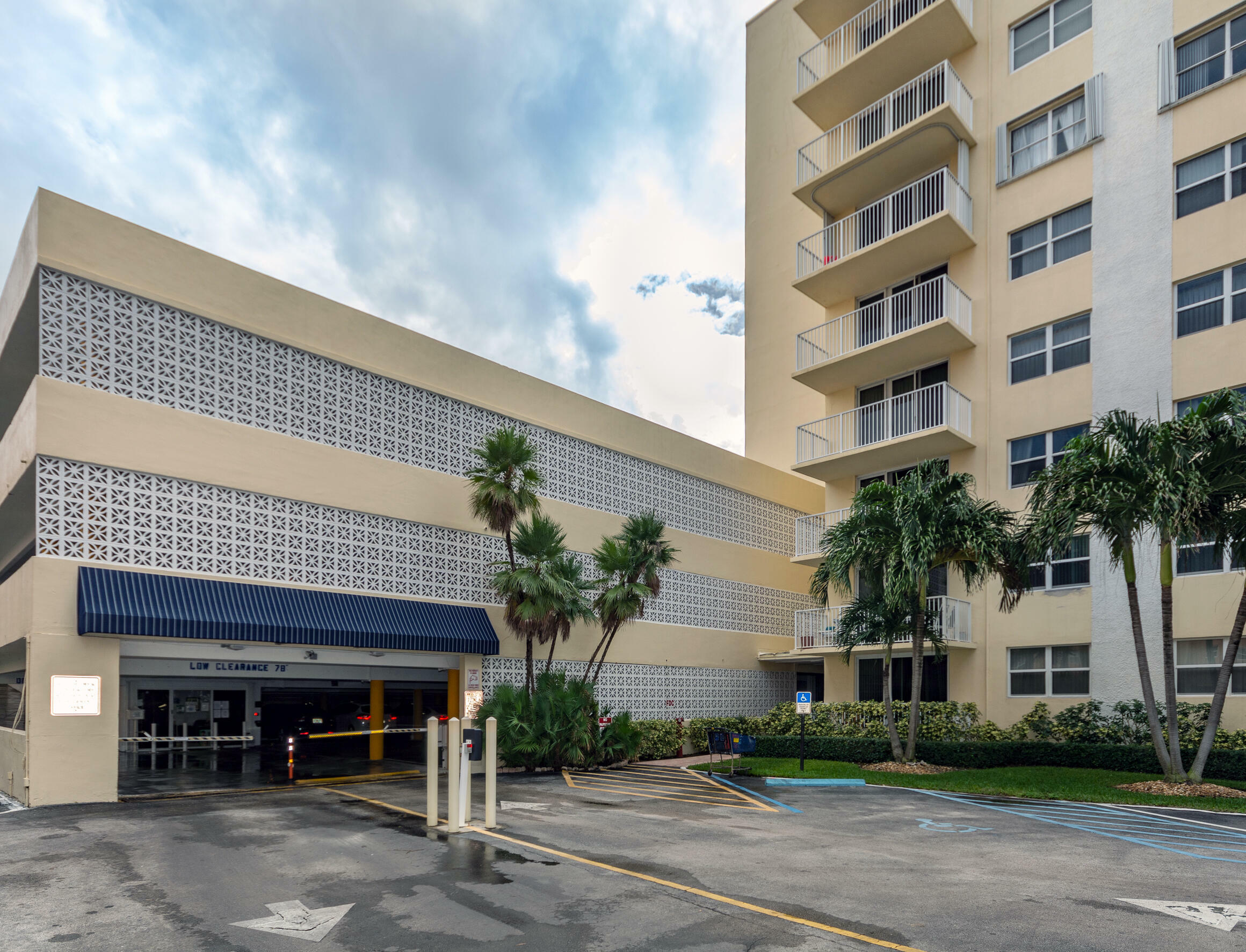 Property Photo: 3540 S Ocean Boulevard 711 FL 33480