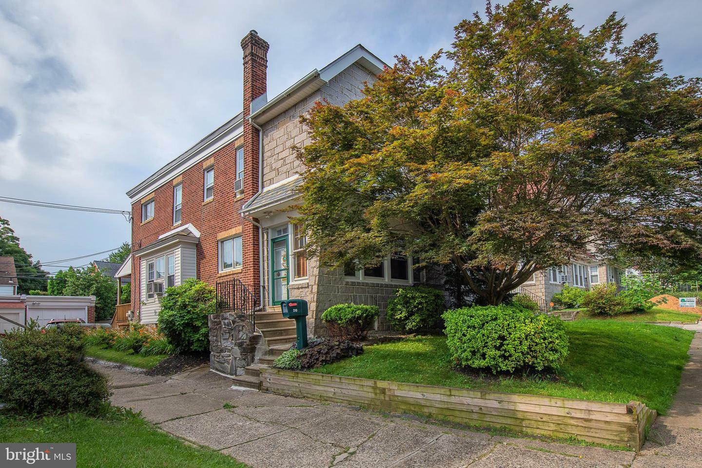 Property Photo:  210 W Albemarle Avenue  PA 19050 