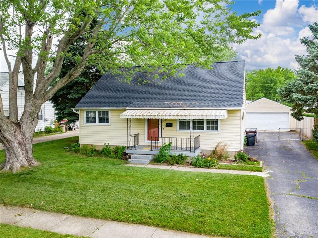 Property Photo: 1429 Dutchess Avenue OH 45420