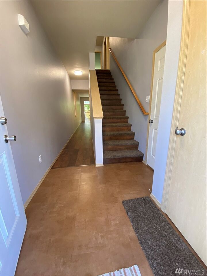 Property Photo: 730 114th St E WA 98445
