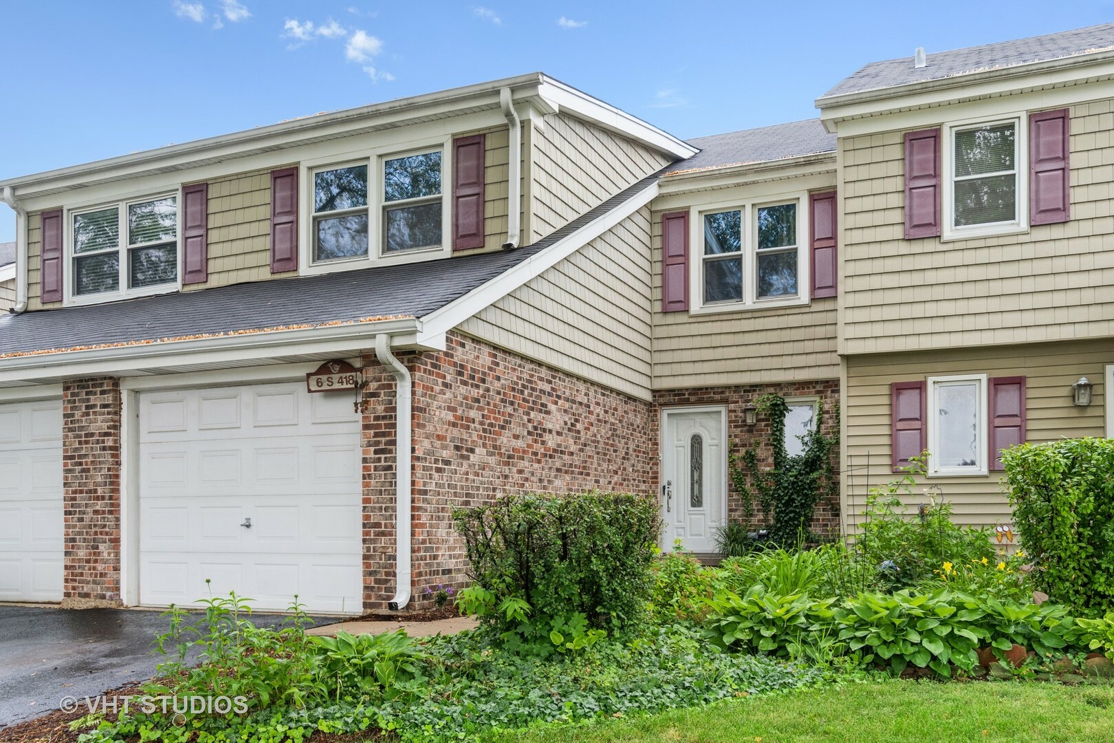 Property Photo: 6S418 Naper Boulevard IL 60540