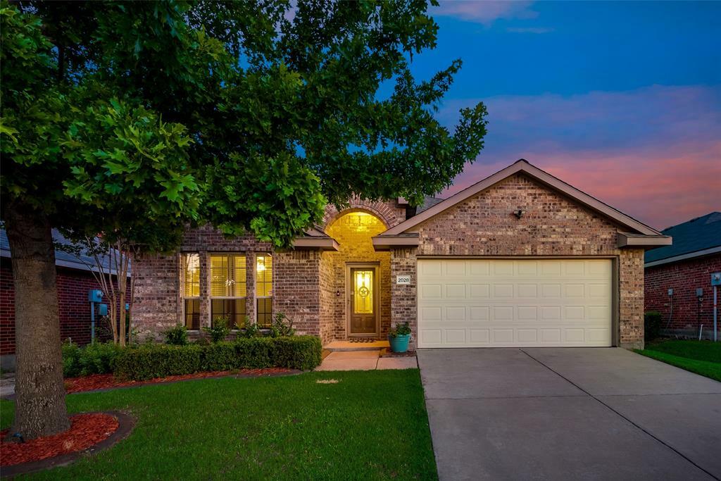 Property Photo:  2028 Lake Trail Drive  TX 75126 