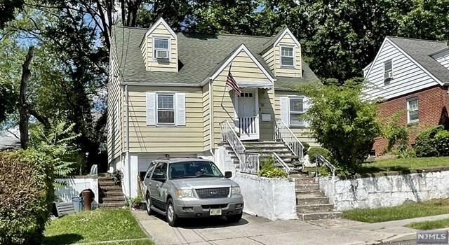 Property Photo:  88 Louise Street  NJ 07011 