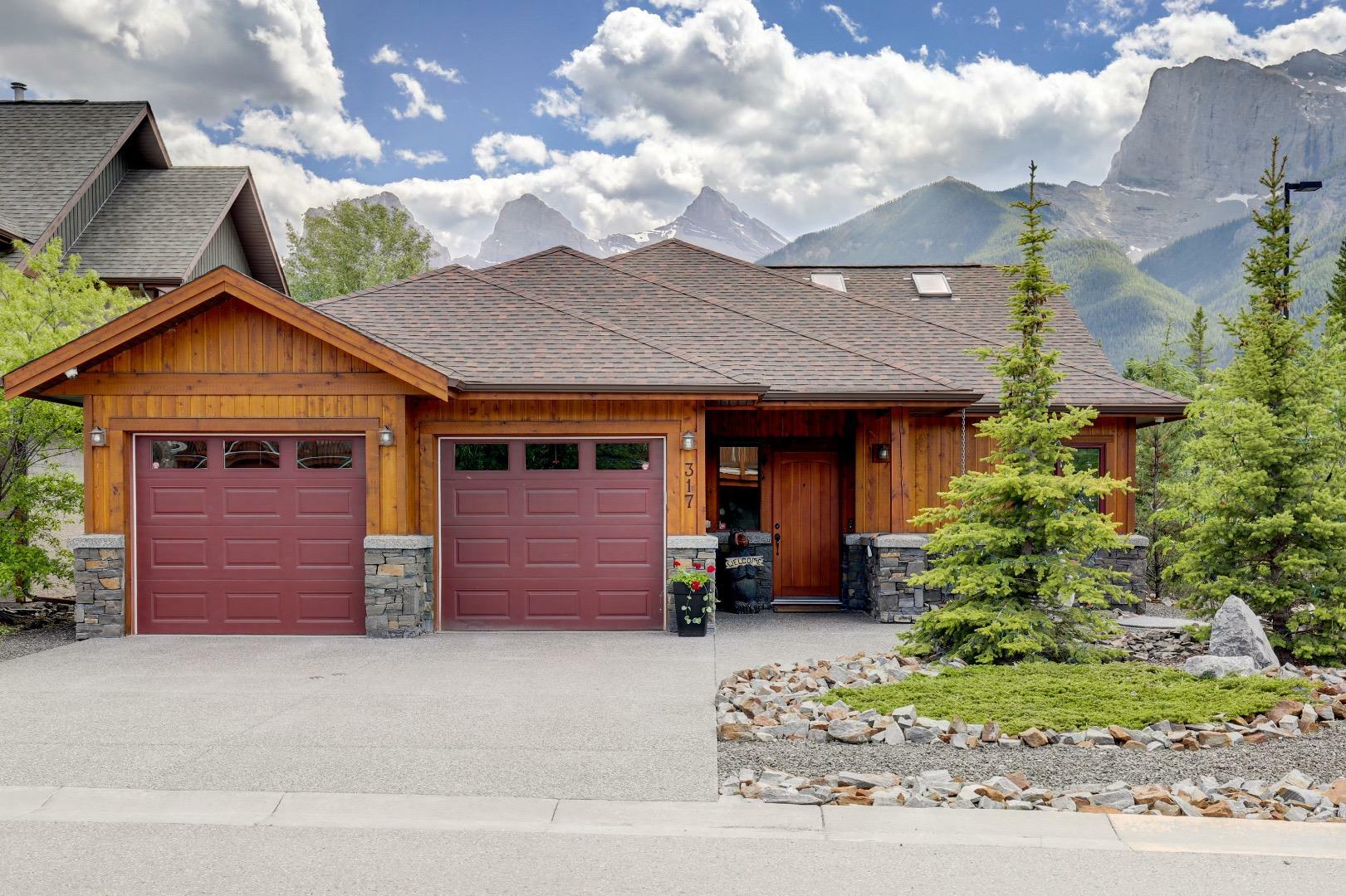 Property Photo: 317 Willow Pointe AB T1W 3K3