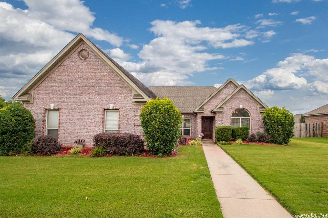 Property Photo: 4001 Edgewater Dr AR 72019