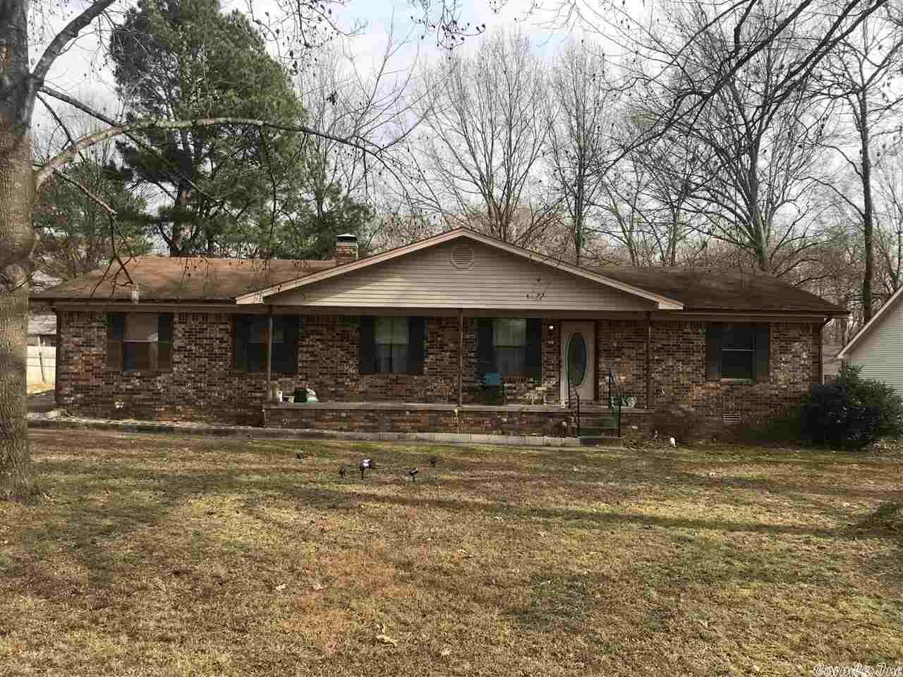 Property Photo: 26 Oakwood Drive AR 72023