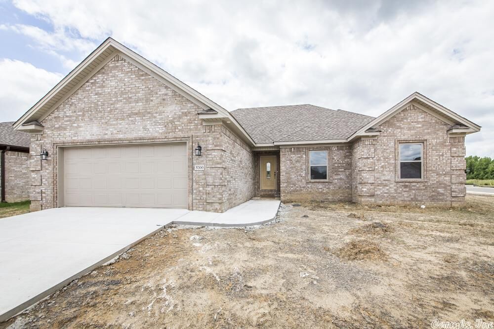 Property Photo: 5300 Rope Trail AR 72076