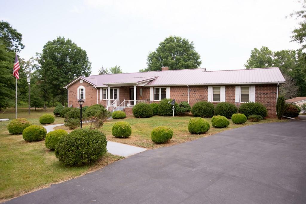 Property Photo:  21000 Kings Hwy  VA 23962 