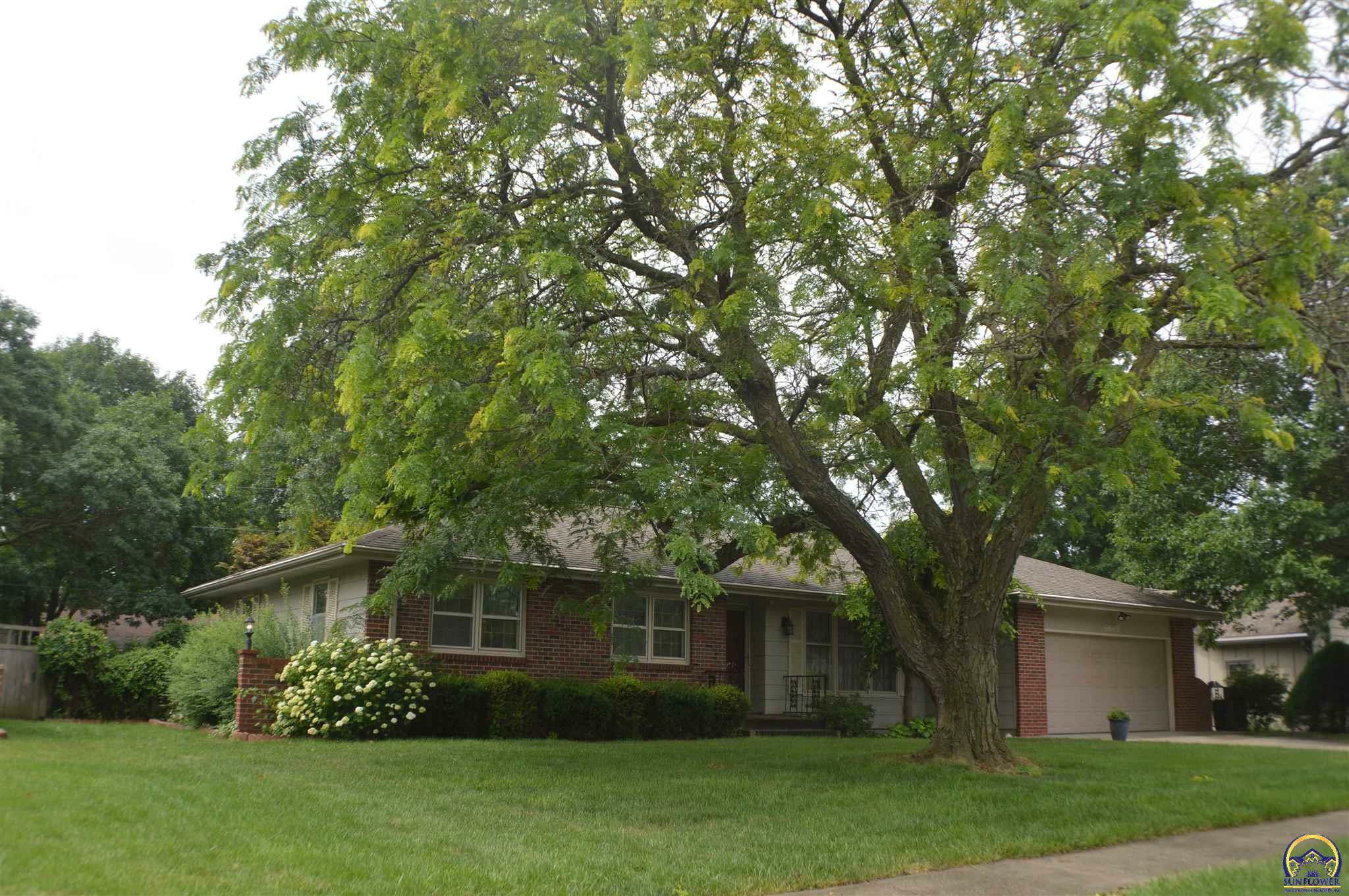 Property Photo: 5849 SW Smith Pl KS 66614