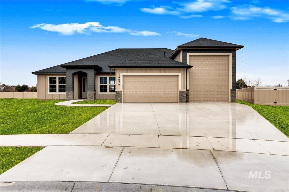 Property Photo:  13289 S Jeanette Way  ID 83686 