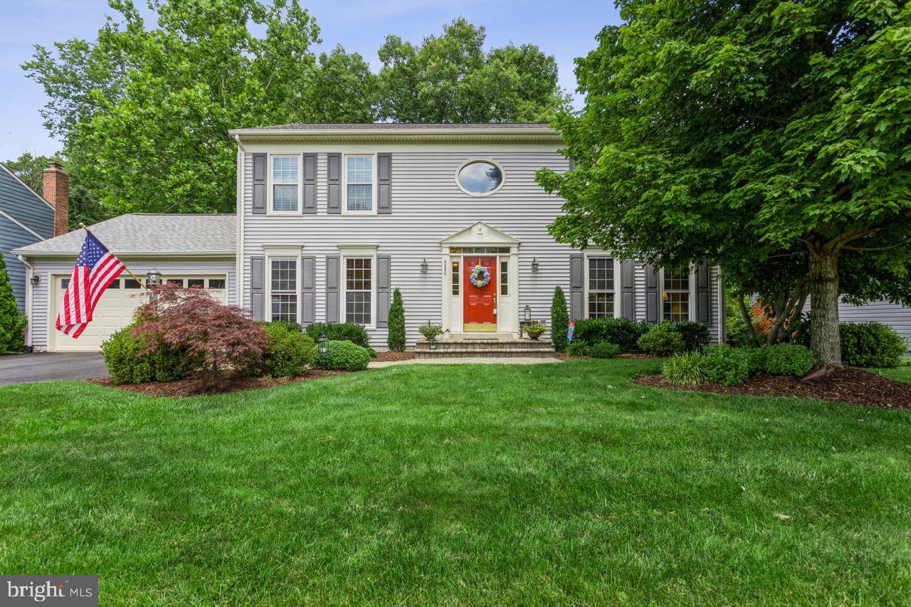 Property Photo: 5230 Glen Meadow Road VA 20120