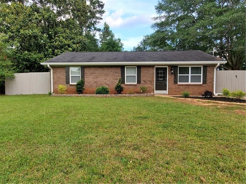 Property Photo:  304 Thomas Dorsey Drive  GA 30180 