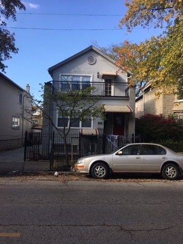 Property Photo: 1918 N California Avenue 2 IL 60647