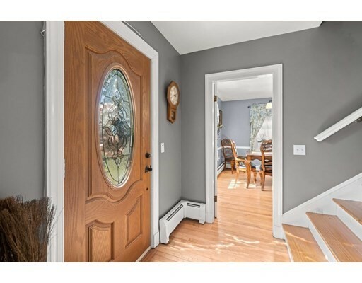 Property Photo: 107 Maple St MA 01583