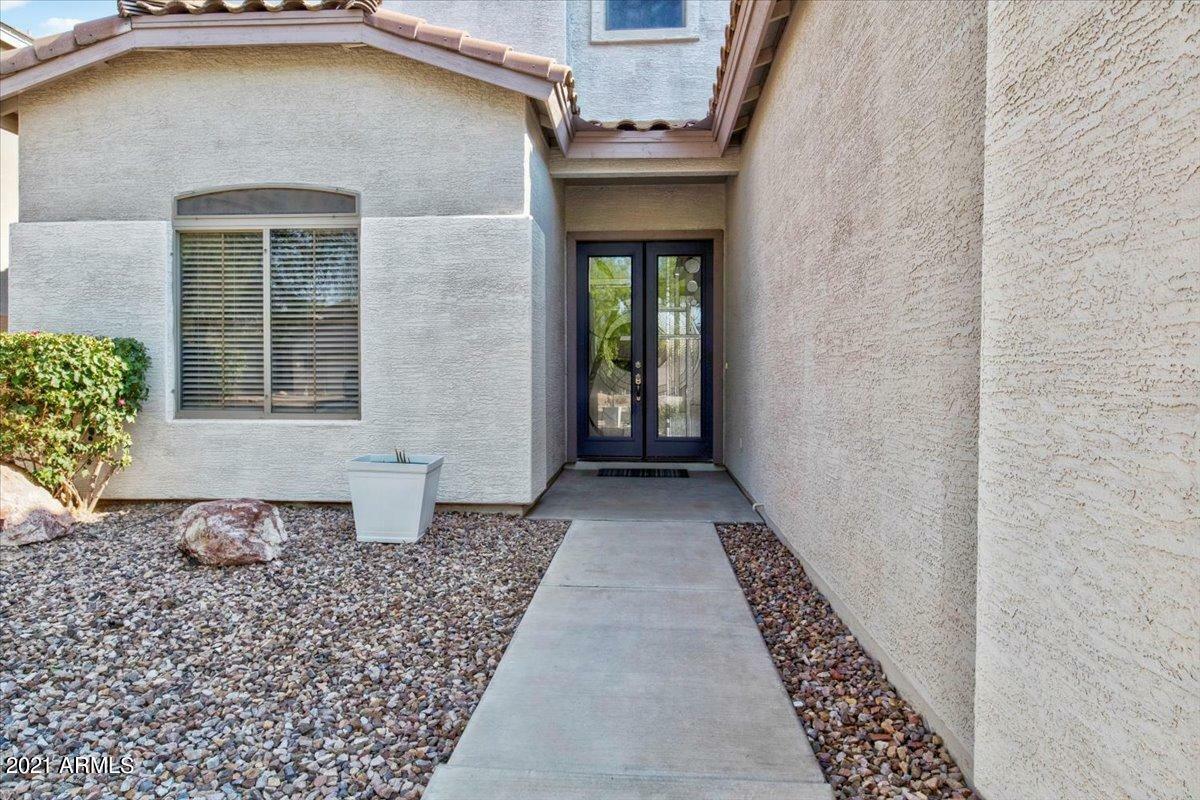 Property Photo:  4034 E Reins Road  AZ 85297 