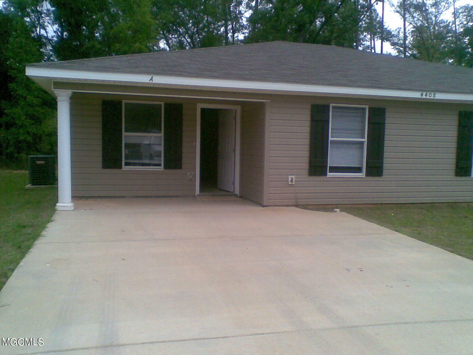 Property Photo:  4408 30th 1/2 Street  MS 39501 