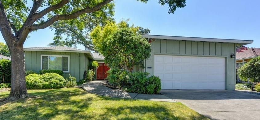 Property Photo: 3412 Concetta Way CA 95821