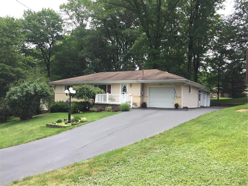 Property Photo: 710 E Hazelcroft PA 16105