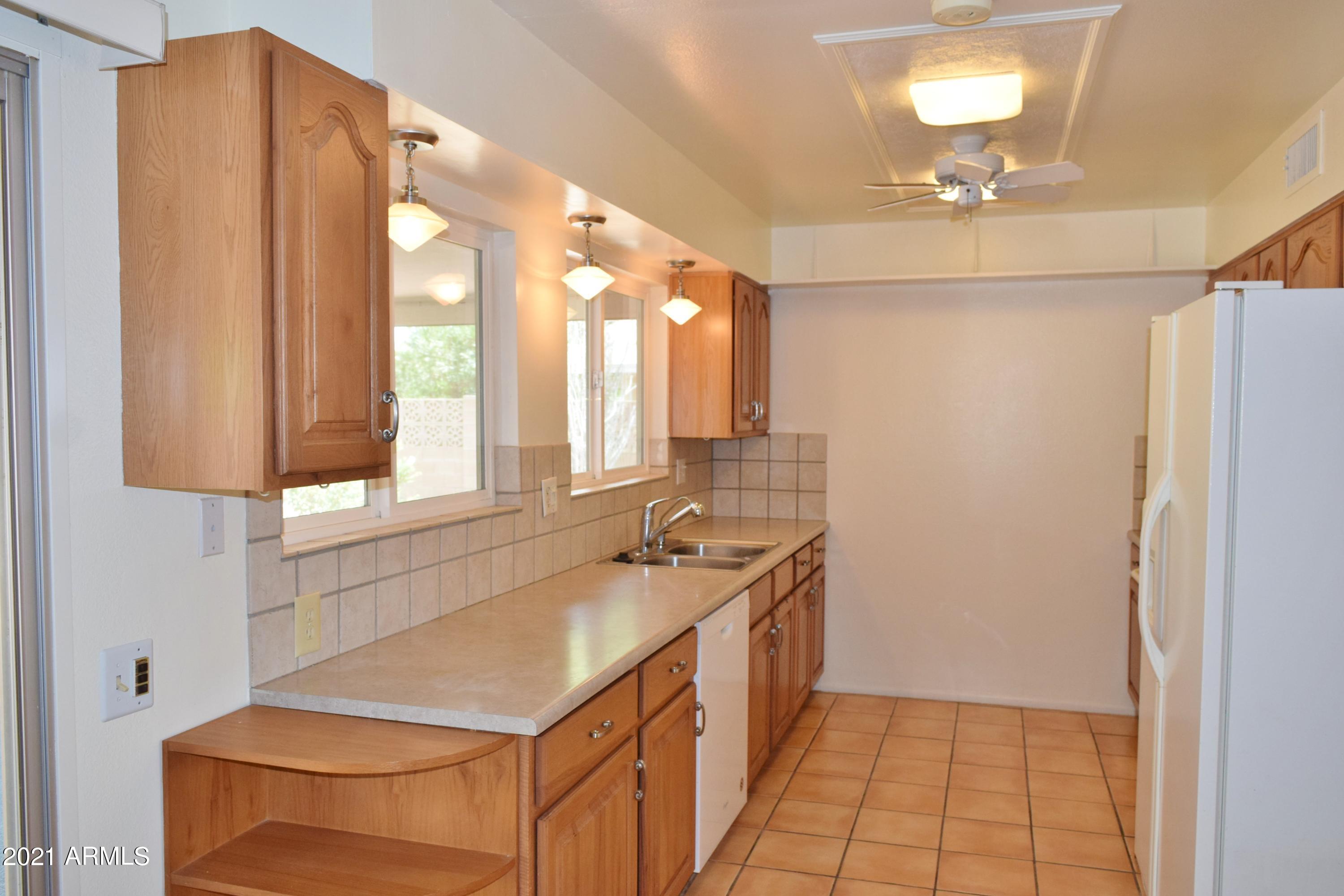 Property Photo: 9202 W Harbor Hills Drive AZ 85351