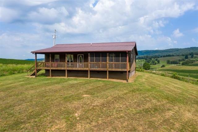 Property Photo:  341 Mulberry Gap Rd  TN 37869 