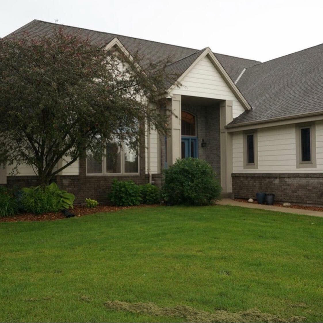 Property Photo: 2311 Scenic Hill Trl WI 53076
