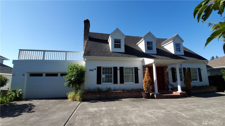 Property Photo:  1027 N Sunset Dr  WA 98282 