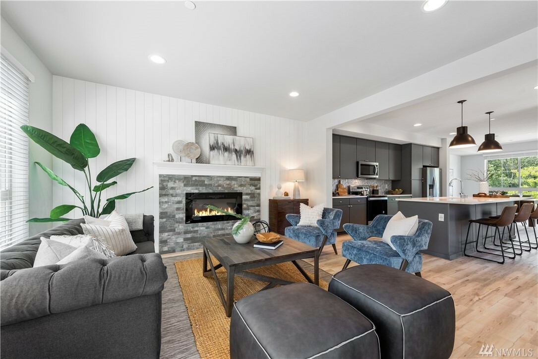 Property Photo: 7315 Puget Park Dr B-3 WA 98296