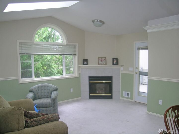 Property Photo:  569 W Kellogg Rd  WA 98226 