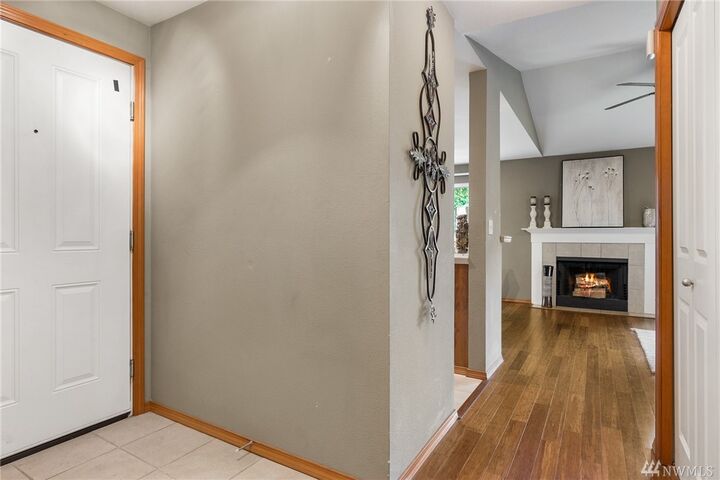 Property Photo:  11527 Highway 99 E302  WA 98204 