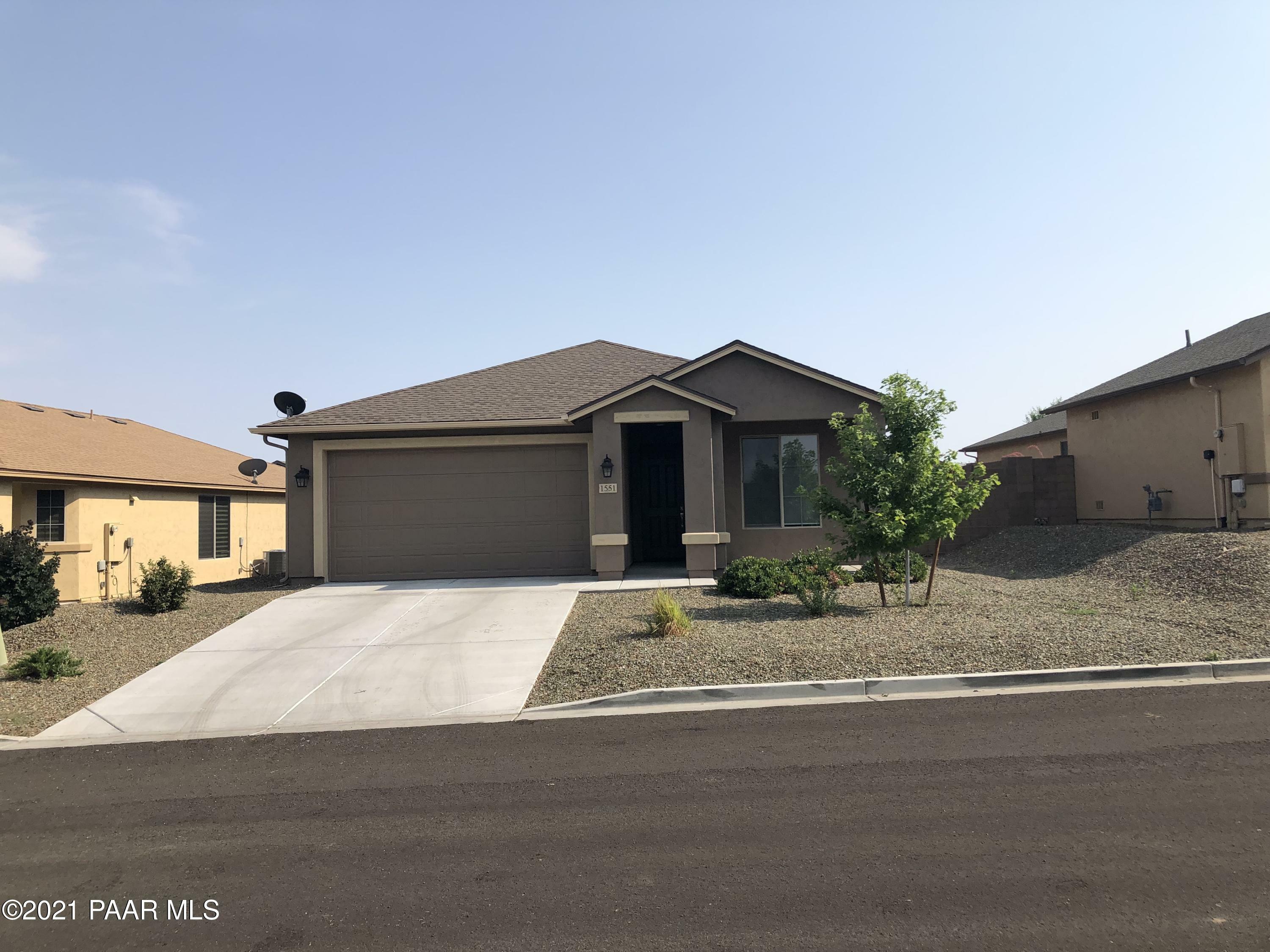 Property Photo:  1551 Taft Avenue  AZ 86323 