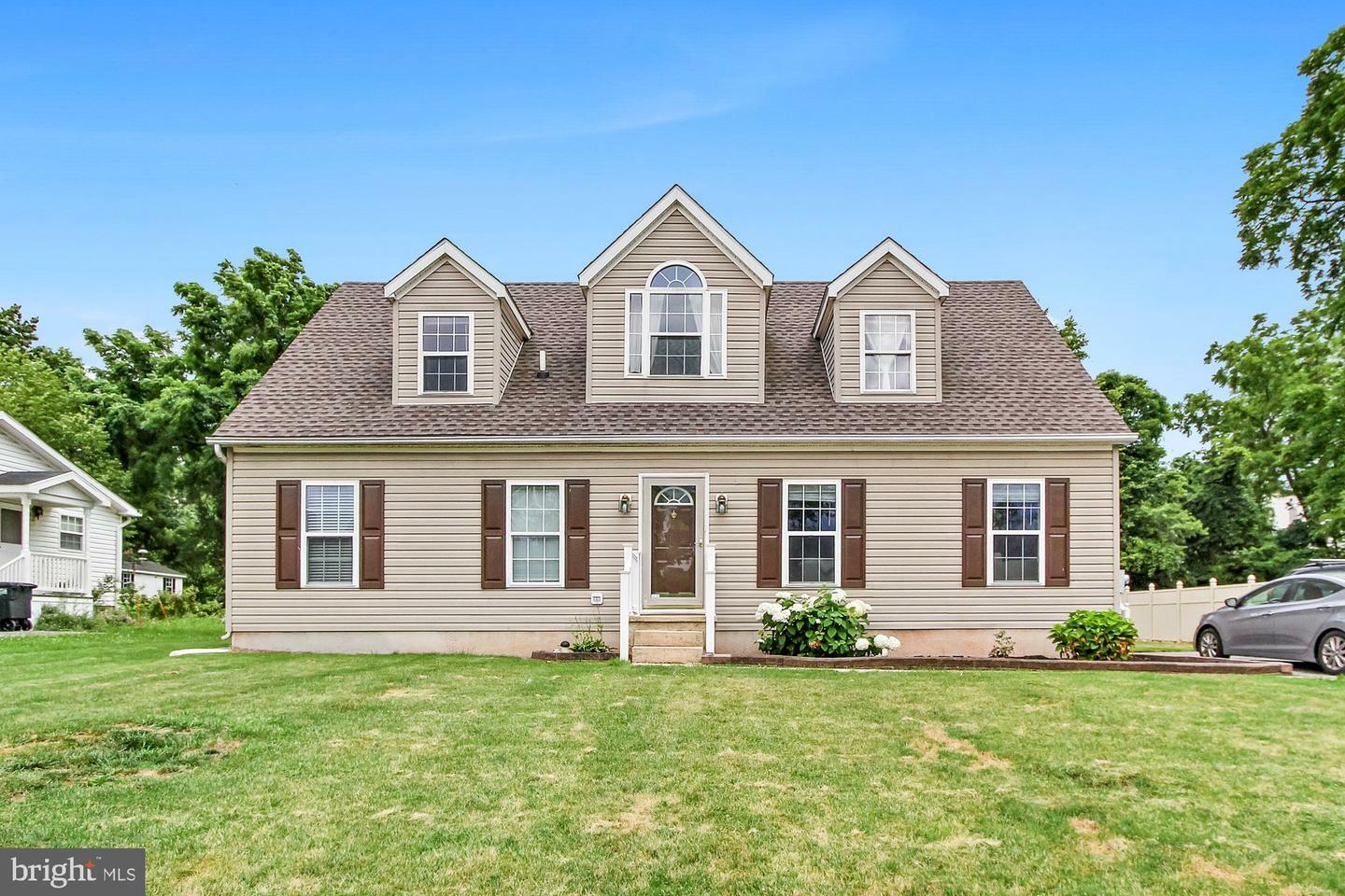 Property Photo:  220 Ivy Drive  PA 17345 