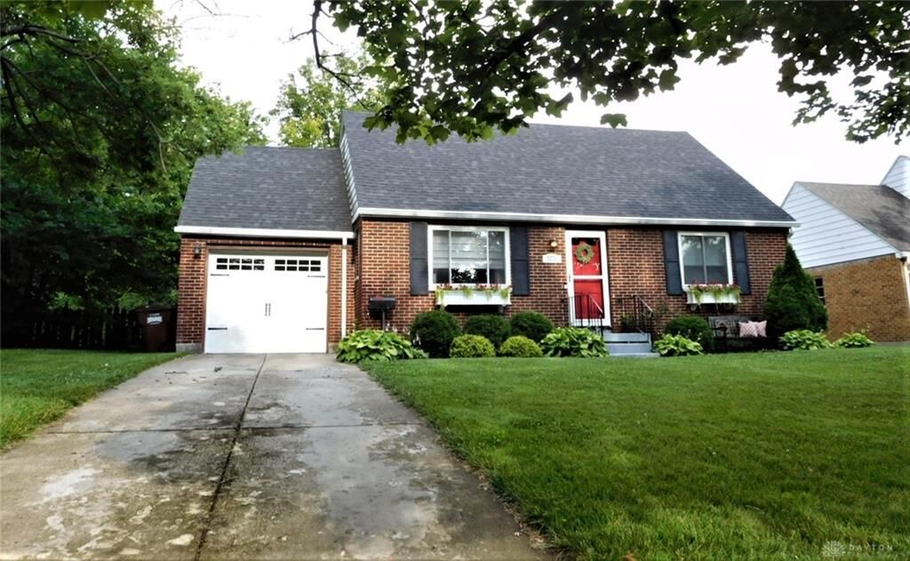 Property Photo: 3224 Fairway Drive OH 45409
