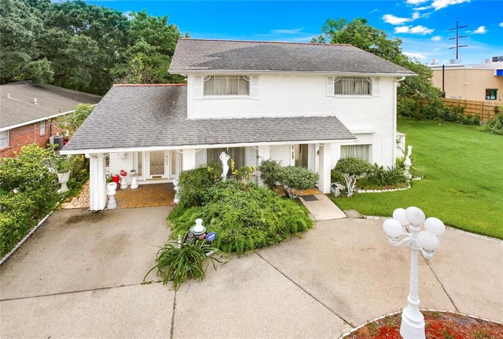 Property Photo:  4327 Ray Avenue  LA 70126 