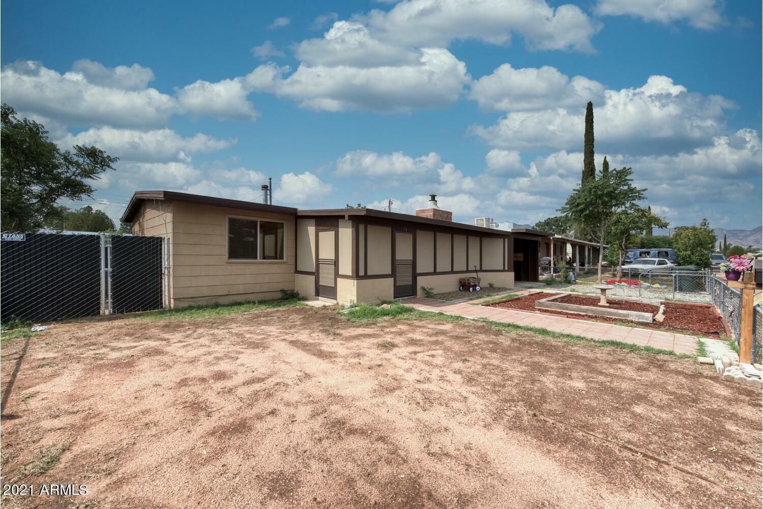 Property Photo:  74 Sherbundy Street  AZ 85635 