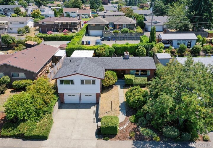 Property Photo:  1453 N Shirley St  WA 98406 